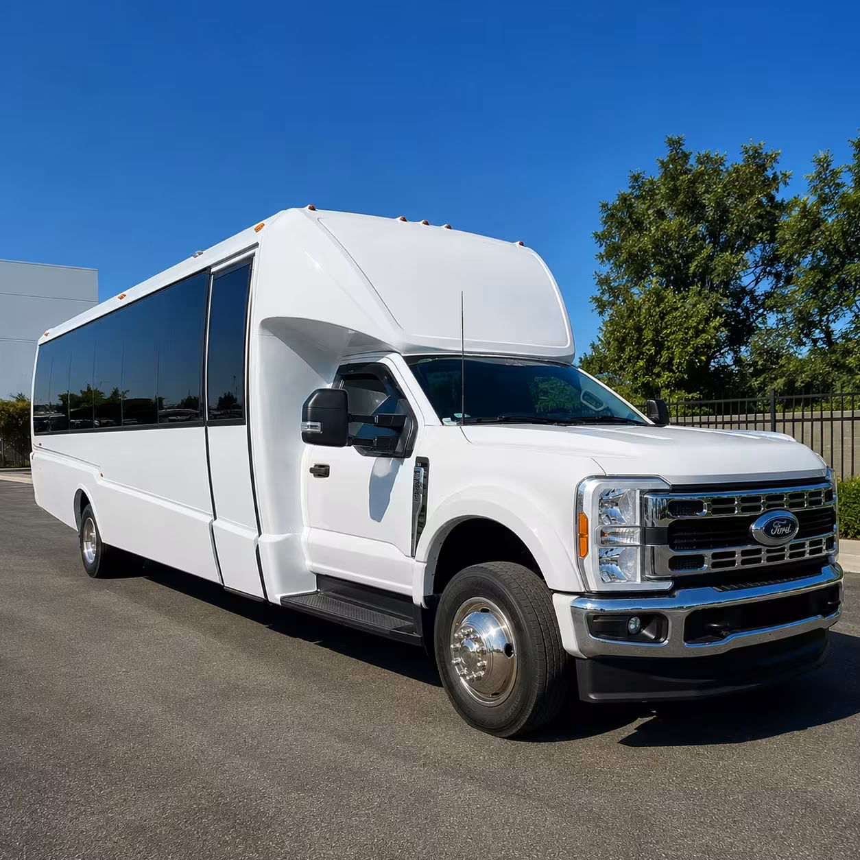 15 passenger minibus